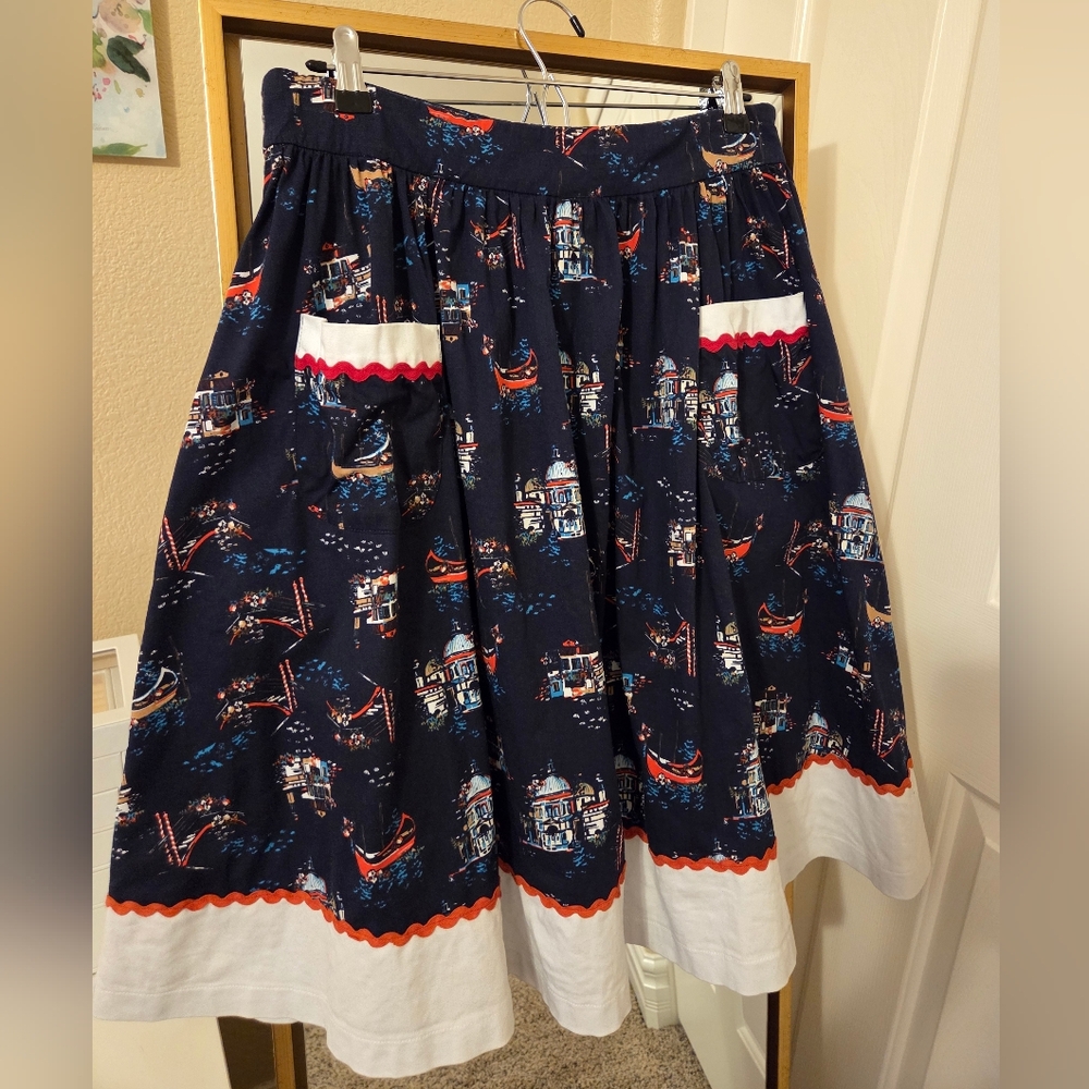 Lindy Bop Cordelia Skirt In Venice Print Size UK 12 US 8